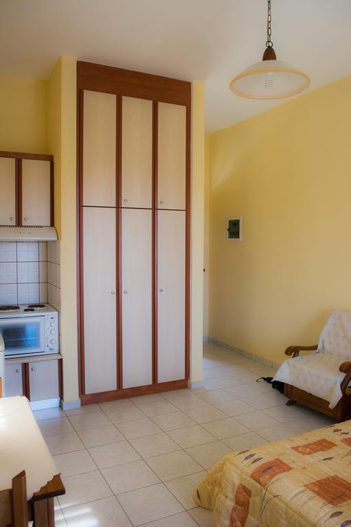 Studios Marianna สกีรอส ภายนอก รูปภาพ